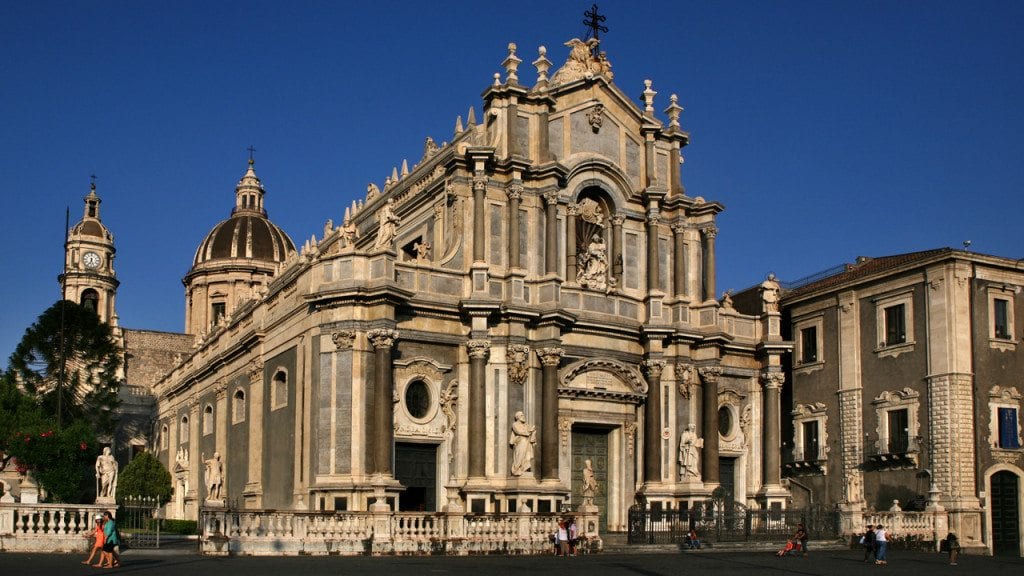 Quais são as 20 cidades mais visitadas na Itália?
