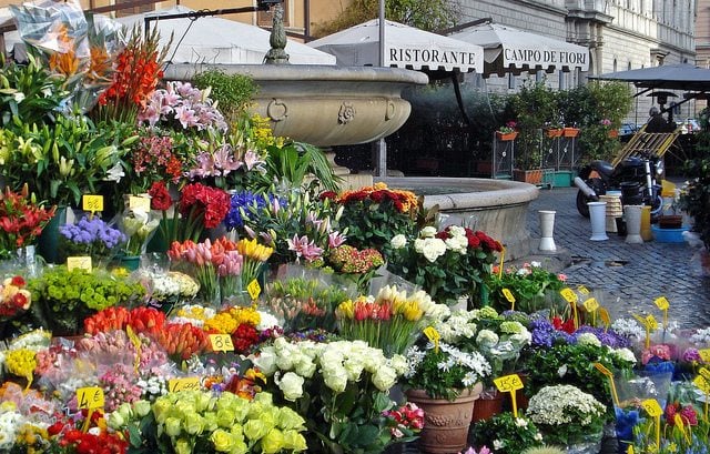 Vamos visitar o Campo das Flores em Roma?