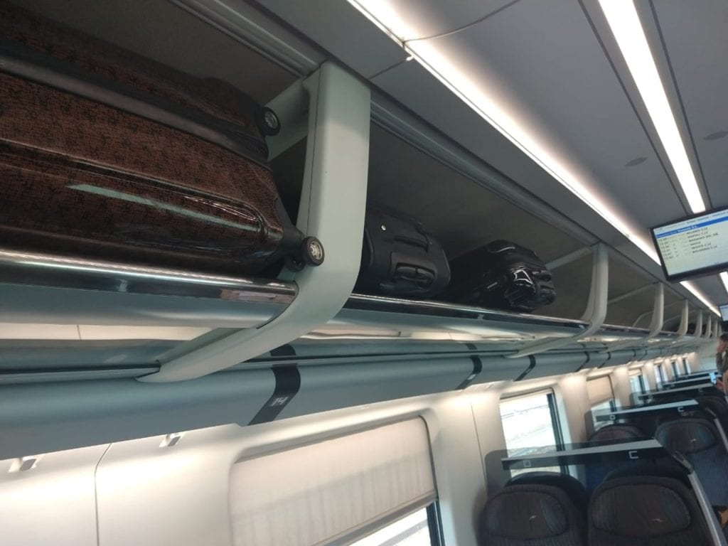 Há um limite de bagagens nos trens italianos?