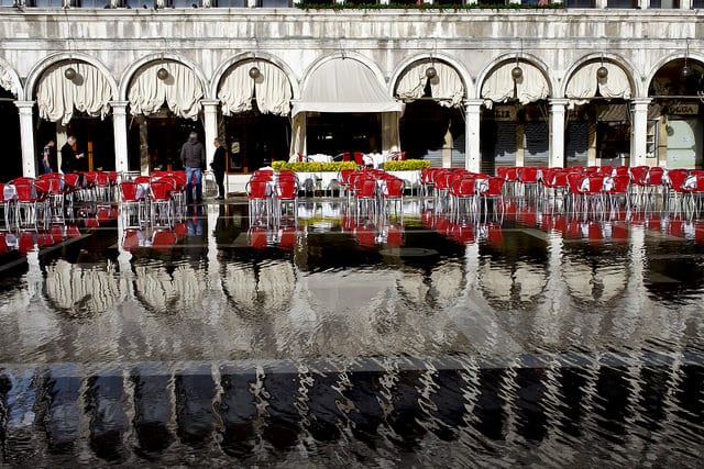 O que é Água Alta ou Acqua Alta em Veneza?