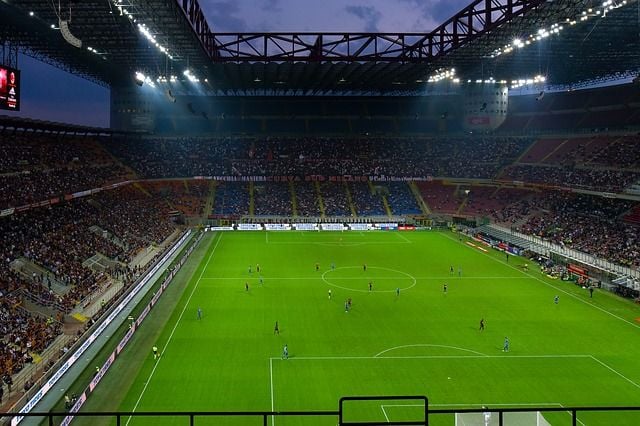 EVamos visitar o Estádio San Siro em Milão?