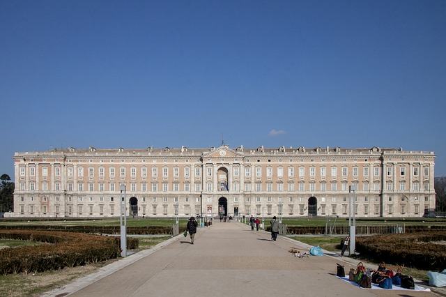 Visitar o Palácio de Caserta?
