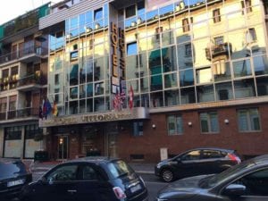 Hotel Vittoria em Milão por Bárbara Farina