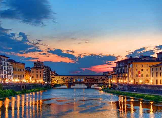 Vamos conhecer a Ponte Vecchio em Florença?