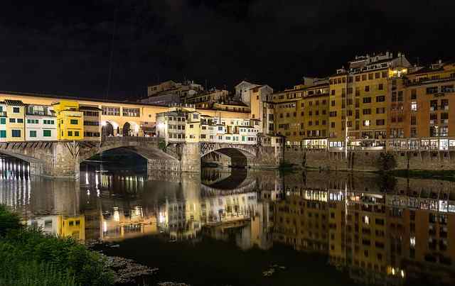 Vamos conhecer a Ponte Vecchio em Florença?