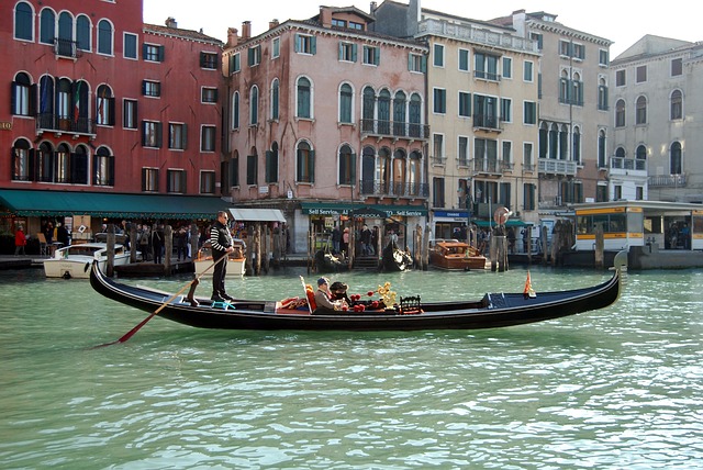 Quanto custa um passeio de gôndola em Veneza?