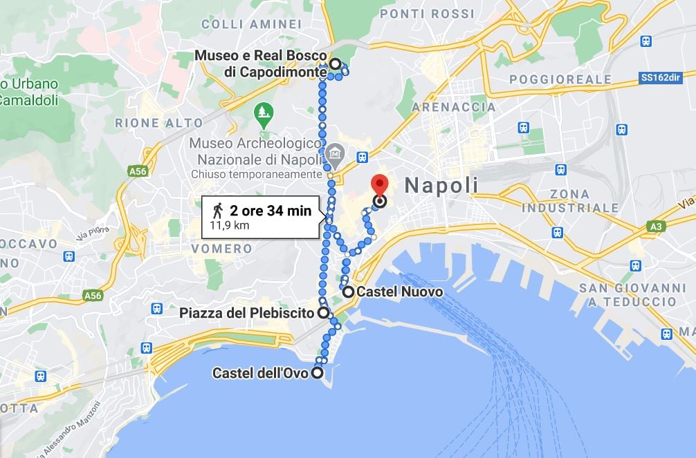 Quais são os principais monumentos de Nápoles?