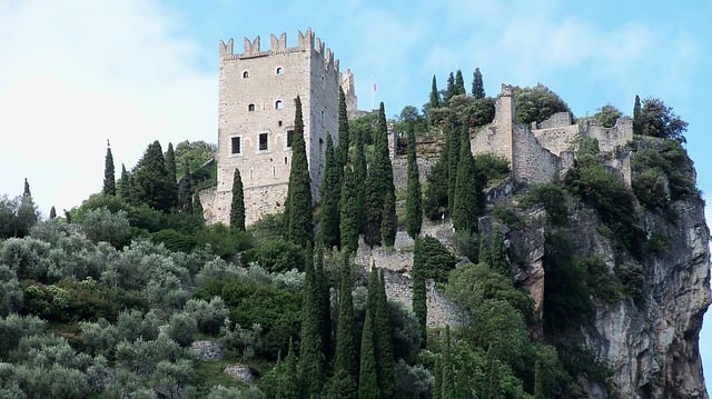 Vamos conhecer Trento em Trentino-Alto Adige?