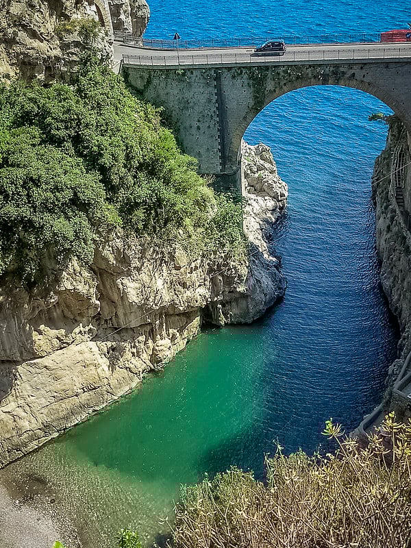 Como chegar até Furore na Costa Amalfitana?