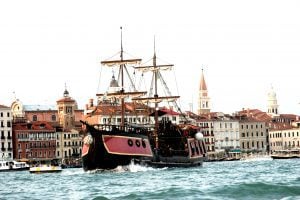 Jantar romântico em Veneza: Galeão Veneziano