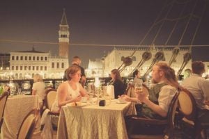Jantar romântico em Veneza: Galeão Veneziano