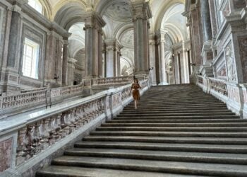 ANA PATRICIA - Onde dormir em Caserta na Campânia?