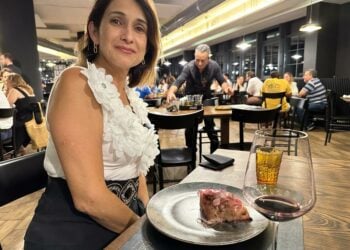 ANA PATRICIA - Onde comer a melhor pizza na Itália?