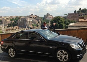 Motorista brasileiro em Roma: conheça a Elmocar